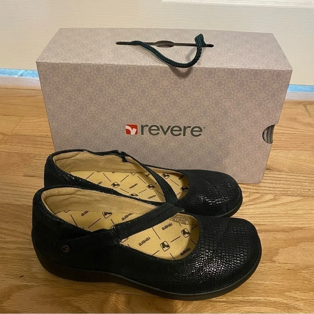 Revere Petra Mary Jane Flat Shoes NEW Sz 7 Black Lizard Leather Women’s